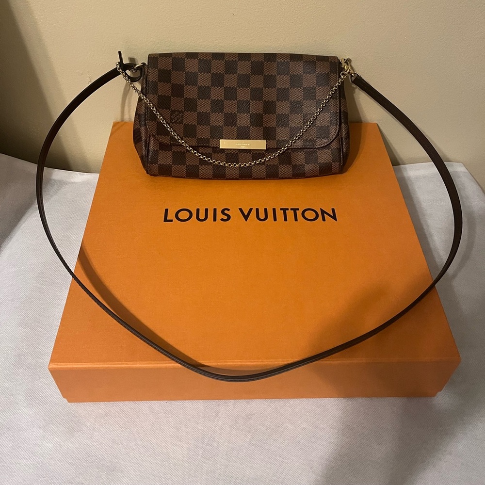 Louis Vuitton Favorite MM Damier Ebene